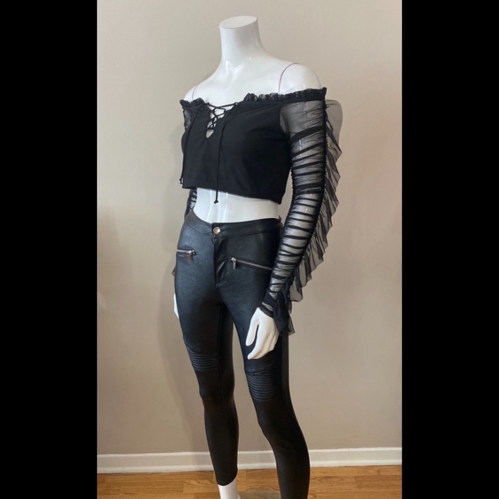 🔹PRETTY LITTLE THING🔹NEW CONDITION - Picture 3 of 7